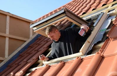 Pose de fenêtres de toit Velux à Hyet